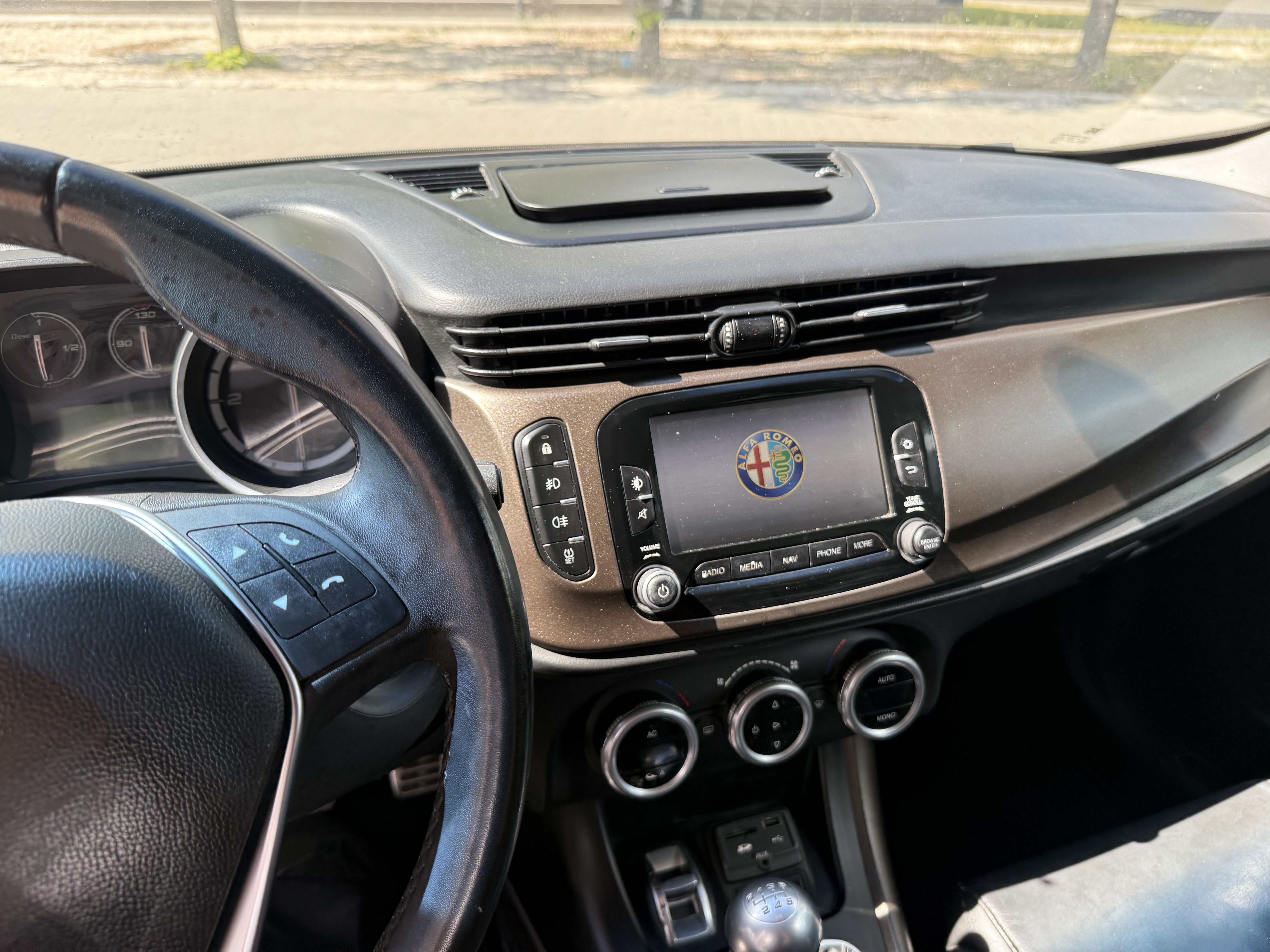 Alfa Romeo Giulietta - 10. fotó